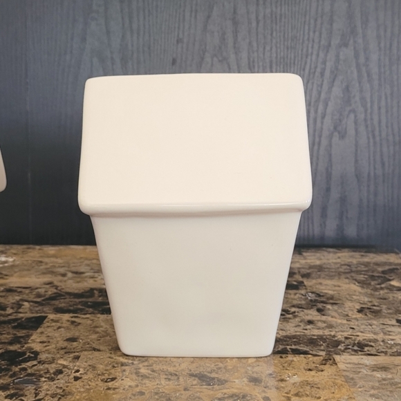 Rae DUNN Piggy Bank Rainy Day Fund Birdhouse - Picture 2 of 4